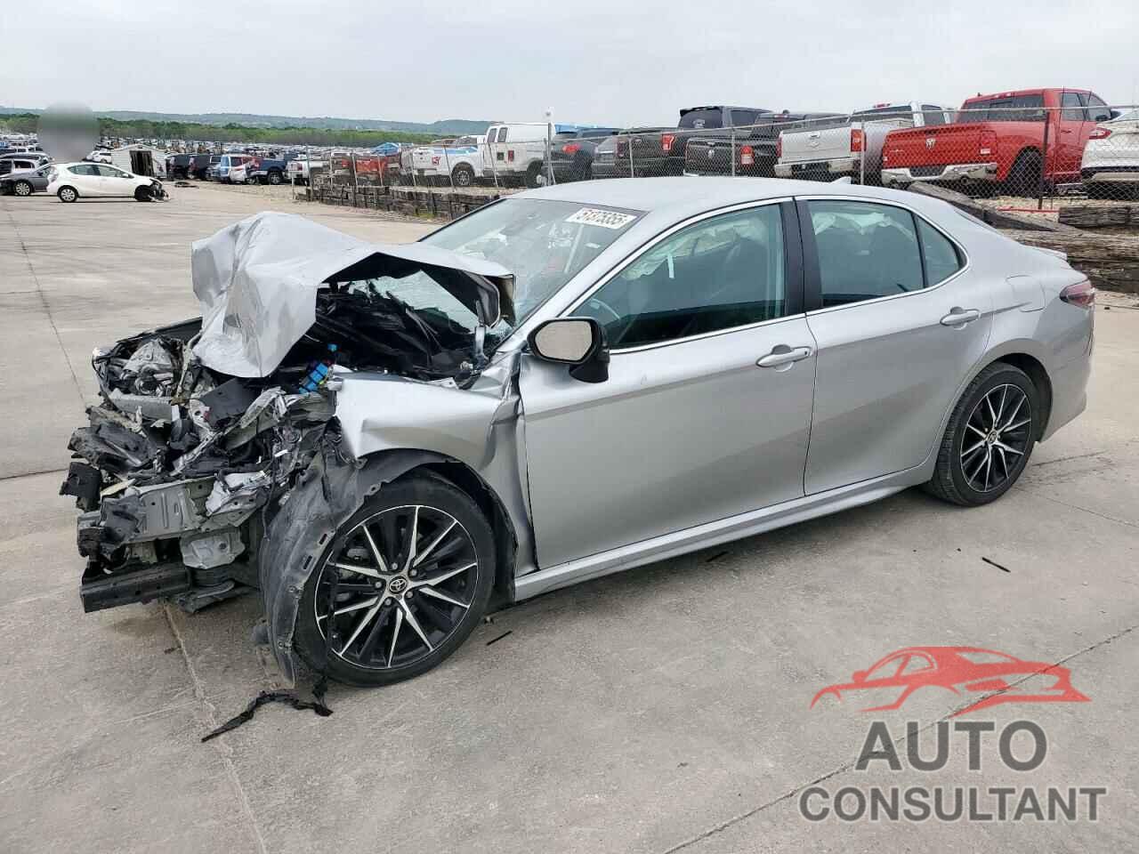 TOYOTA CAMRY 2022 - 4T1G11AKXNU675979