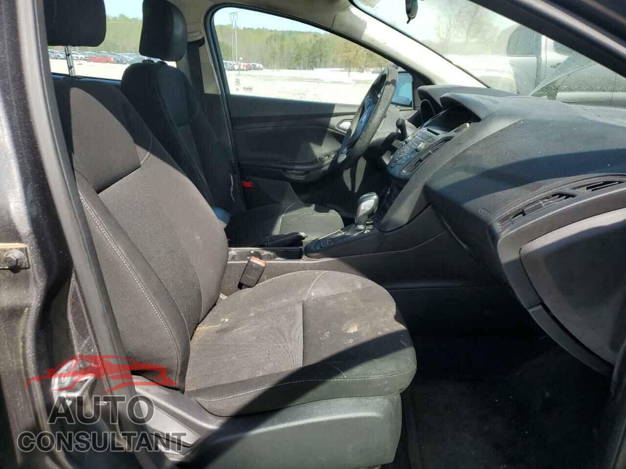 FORD FOCUS 2016 - 1FADP3F2XGL250108