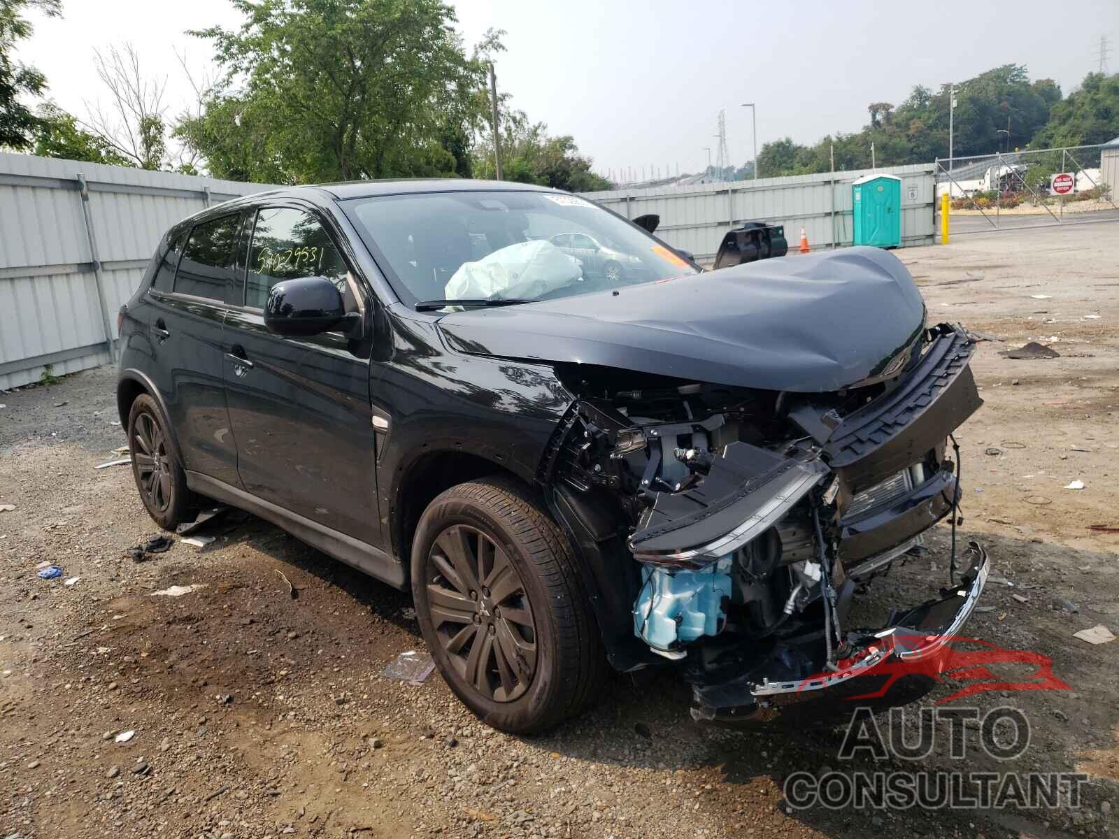 MITSUBISHI OUTLANDER 2021 - JA4ARUAU1MU010211