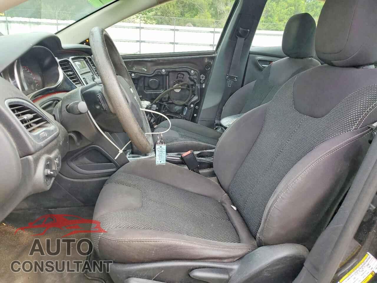 DODGE DART 2015 - 1C3CDFBB5FD152851