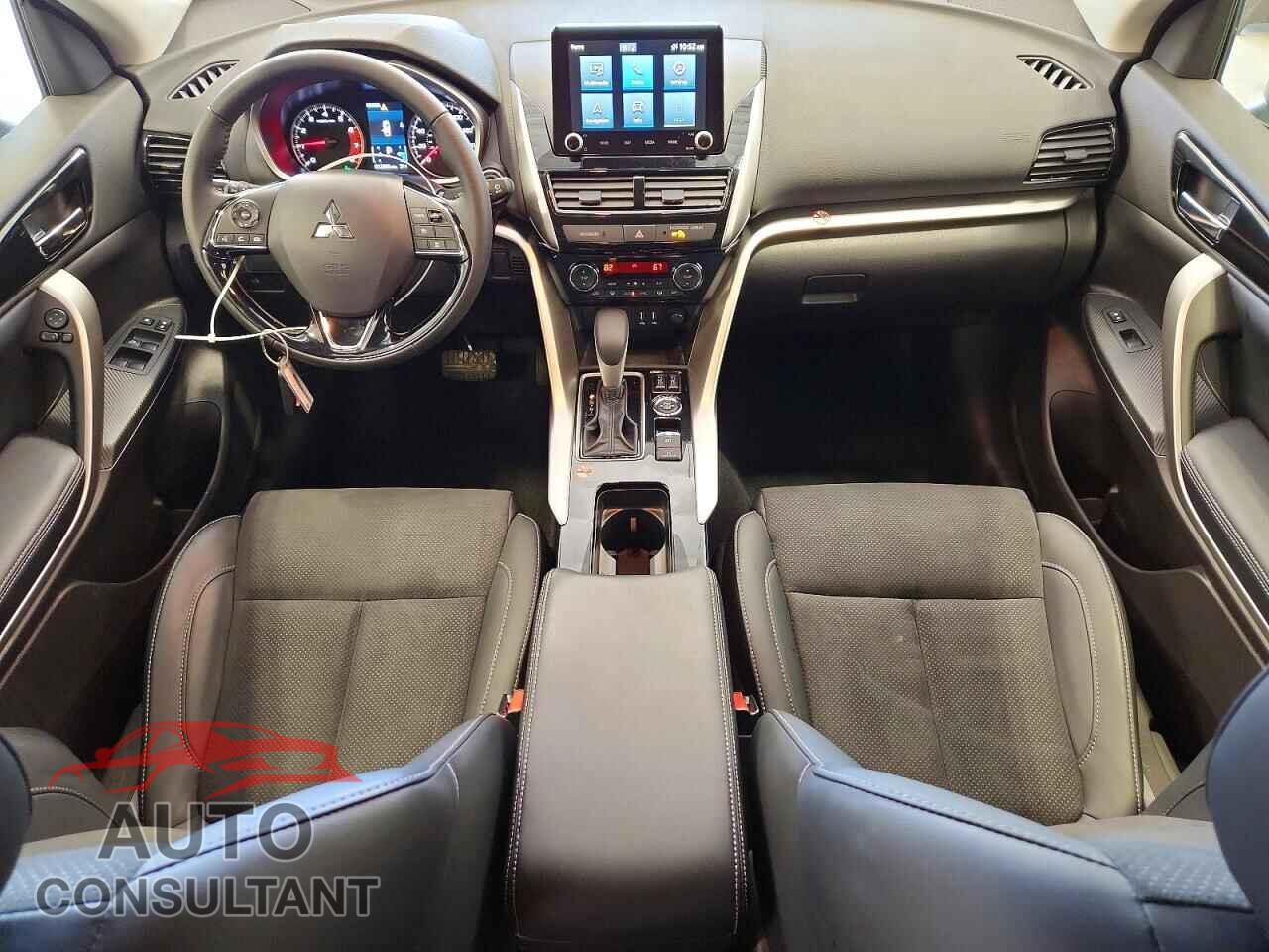 MITSUBISHI ECLIPSE 2025 - JA4ATWAA6SZ045975