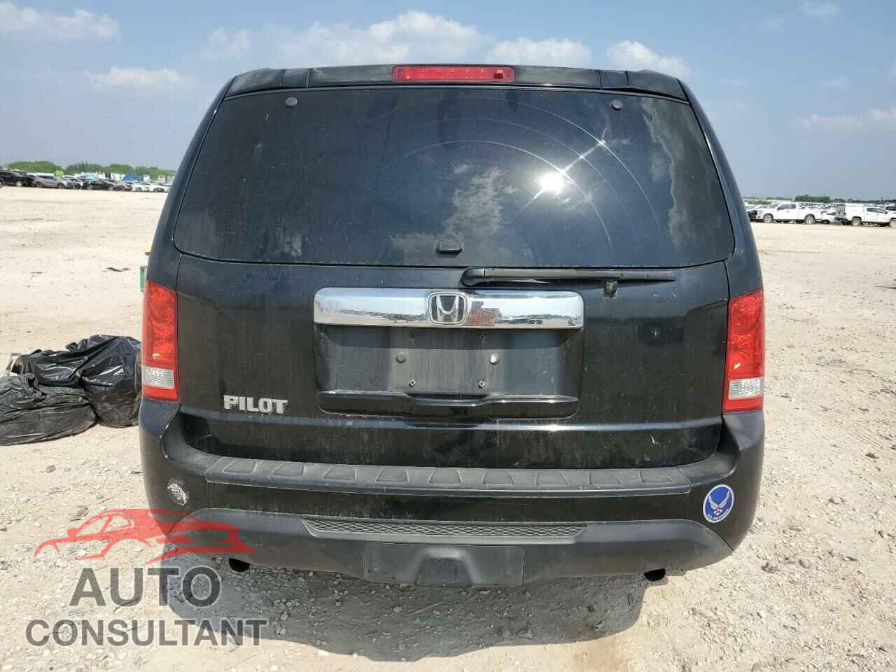 HONDA PILOT 2012 - 5FNYF3H25CB001322