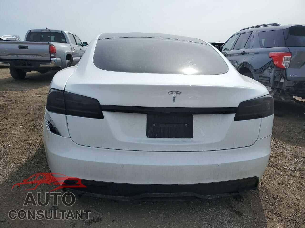 TESLA MODEL S 2022 - 5YJSA1E57NF473919