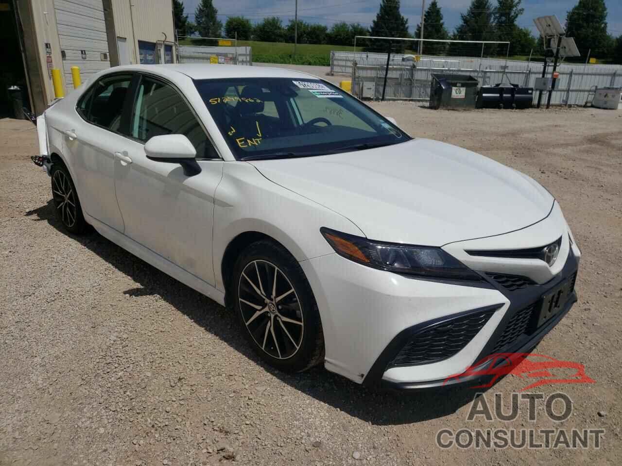 TOYOTA CAMRY 2021 - 4T1G11AK6MU432572