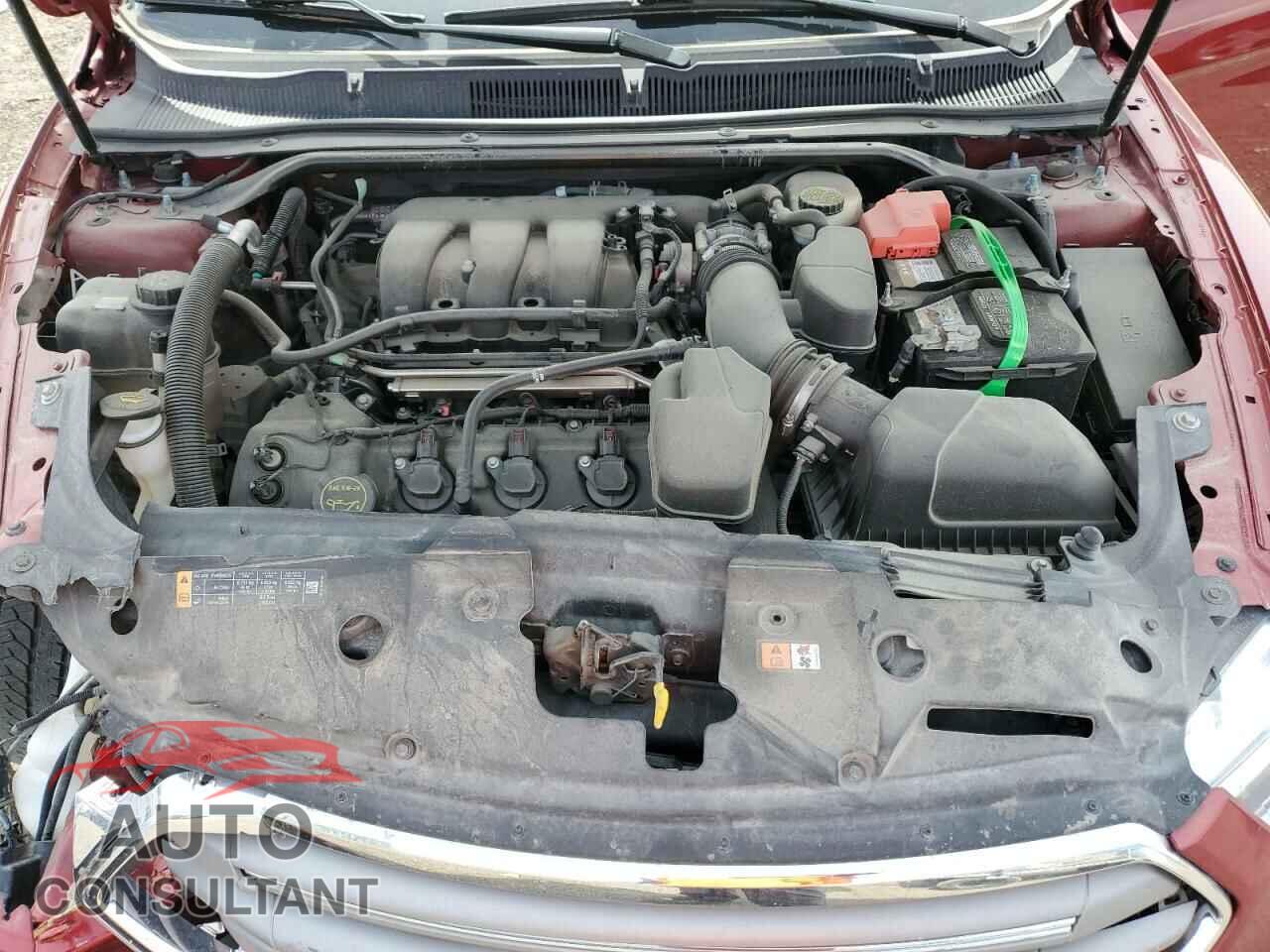 FORD TAURUS 2015 - 1FAHP2E84FG102285
