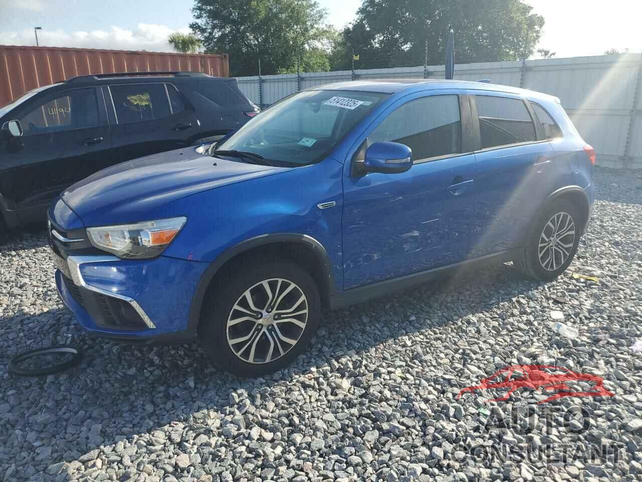 MITSUBISHI OUTLANDER 2018 - JA4AP3AU2JU009886