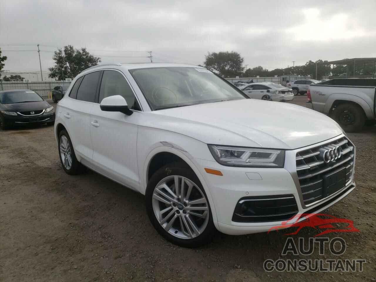 AUDI Q5 2018 - WA1CNBFY6J2063143