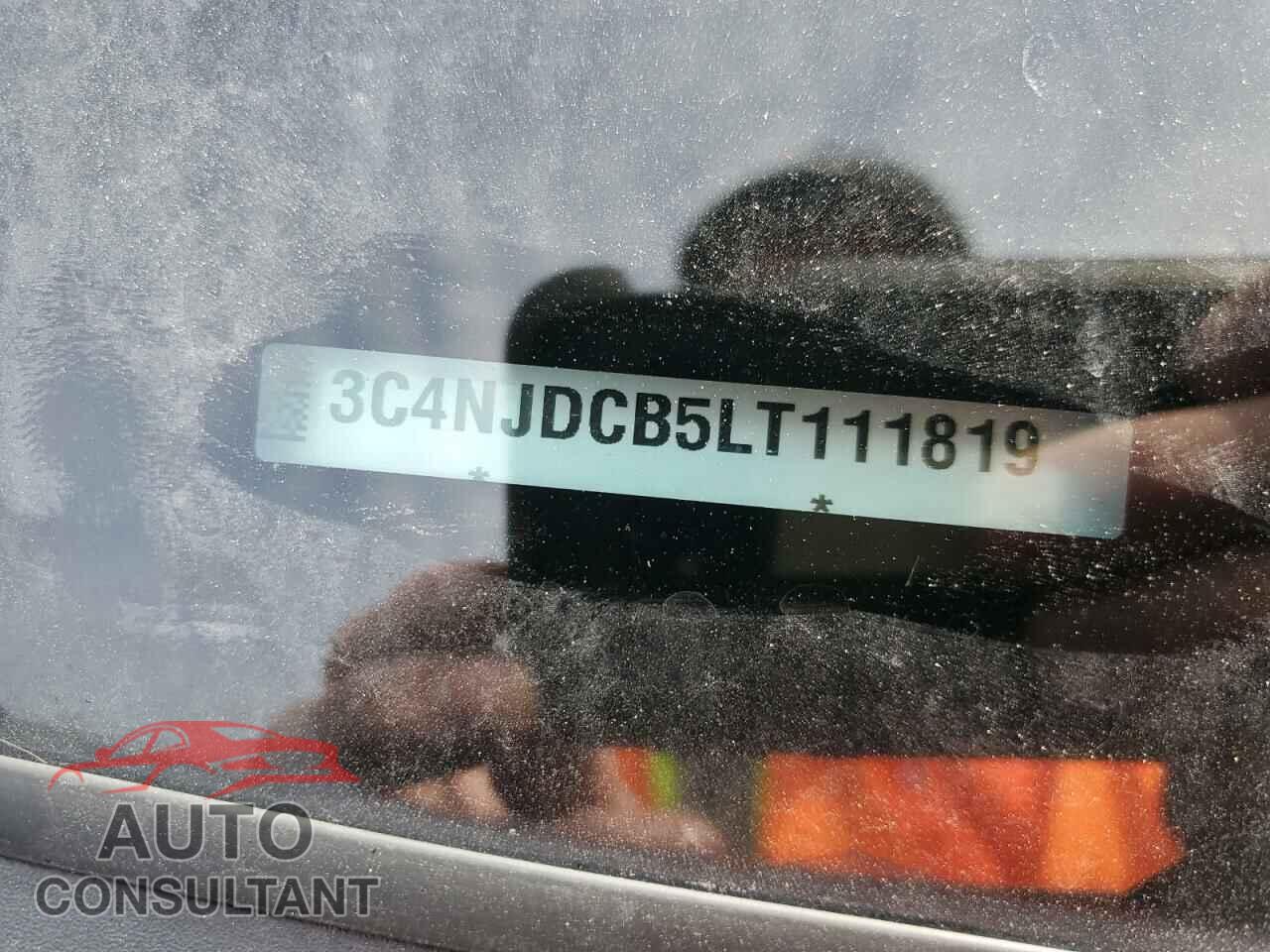 JEEP COMPASS 2020 - 3C4NJDCB5LT111819