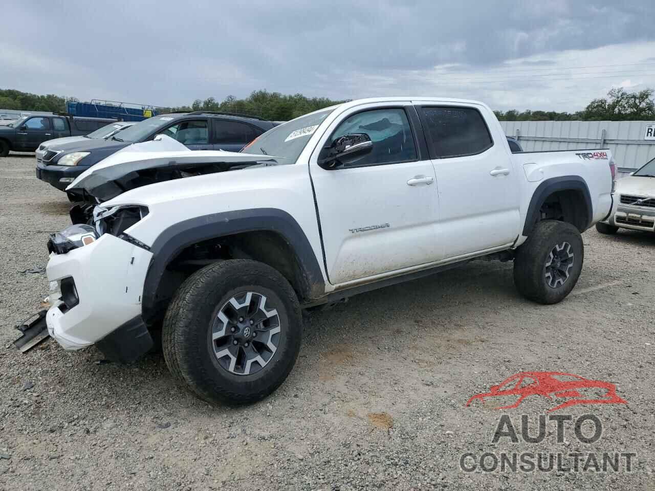 TOYOTA TACOMA 2022 - 3TMCZ5AN6NM496467