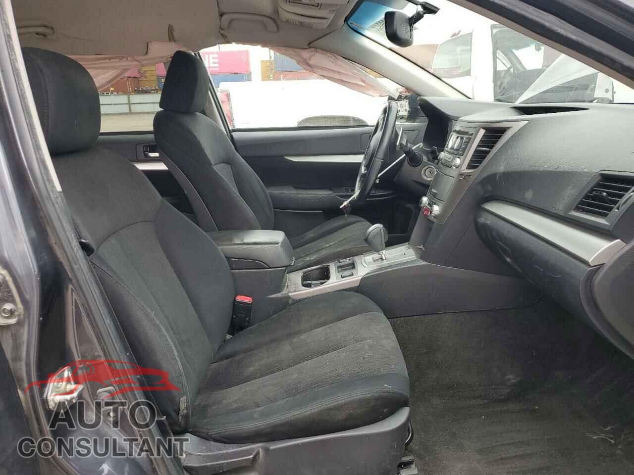 SUBARU OUTBACK 2013 - 4S4BRCCC6D3268976