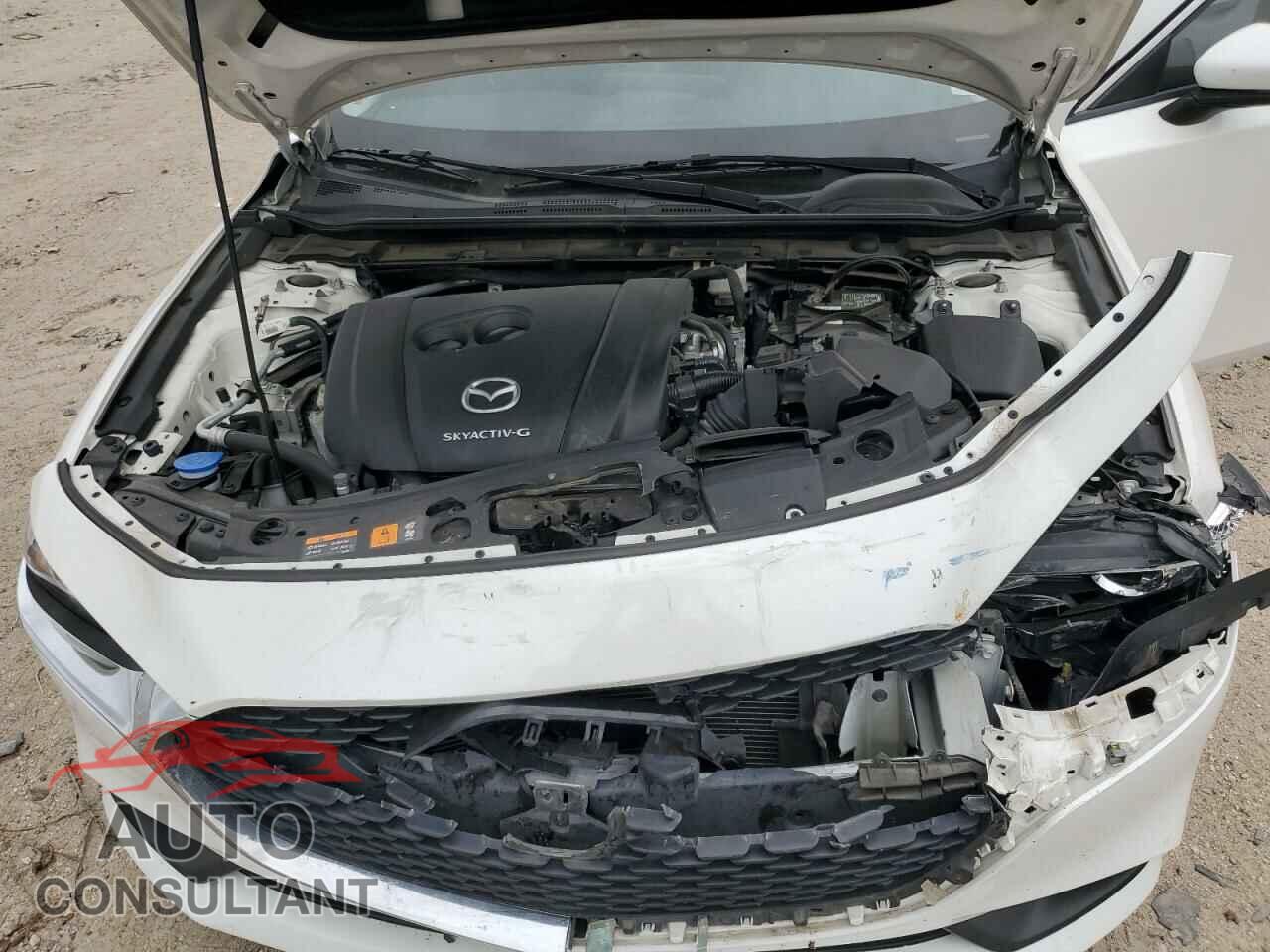 MAZDA 3 2020 - 3MZBPACL2LM135432