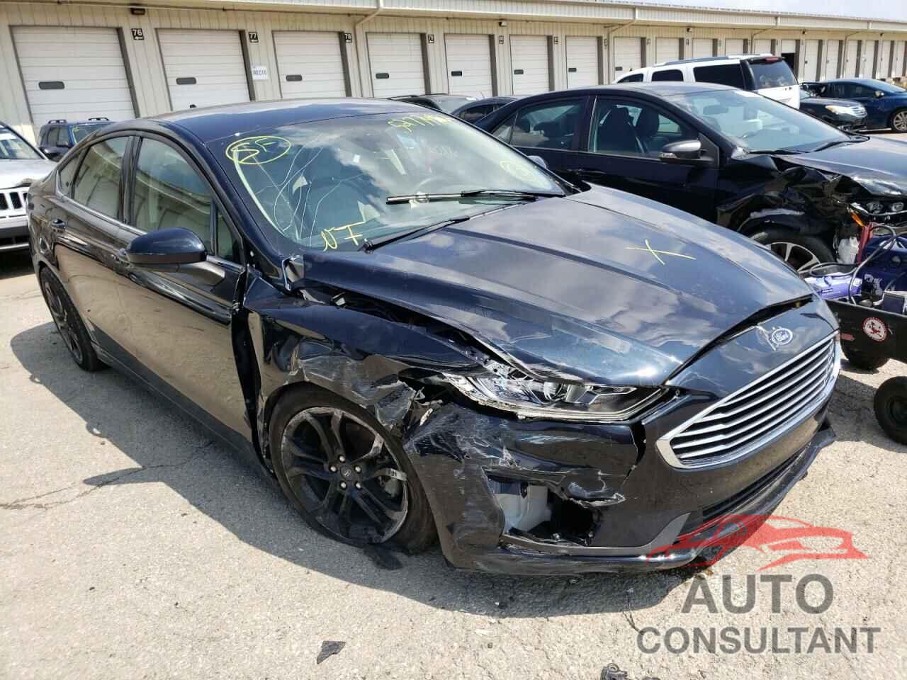 FORD FUSION 2020 - 3FA6P0HD3LR135156