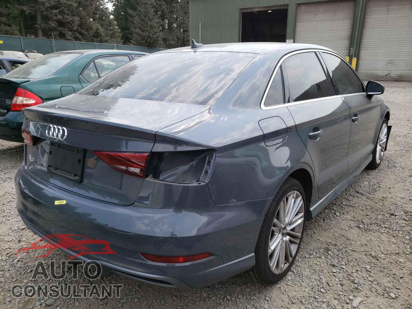 AUDI A3 2017 - WAUGUGFF8H1055242