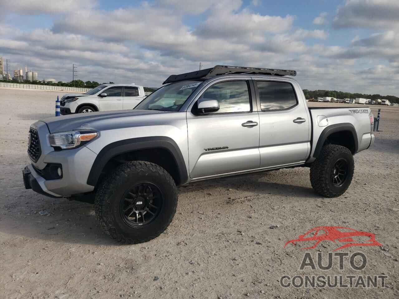 TOYOTA TACOMA 2022 - 3TMCZ5AN6NM475358