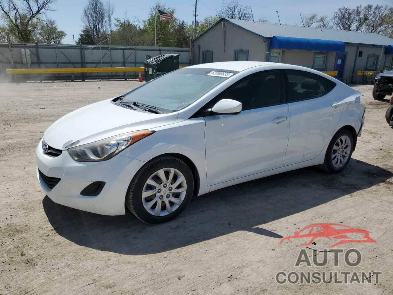 HYUNDAI ELANTRA 2013 - 5NPDH4AE2DH230515