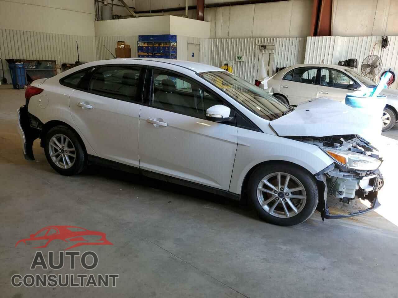 FORD FOCUS 2017 - 1FADP3F27HL308872