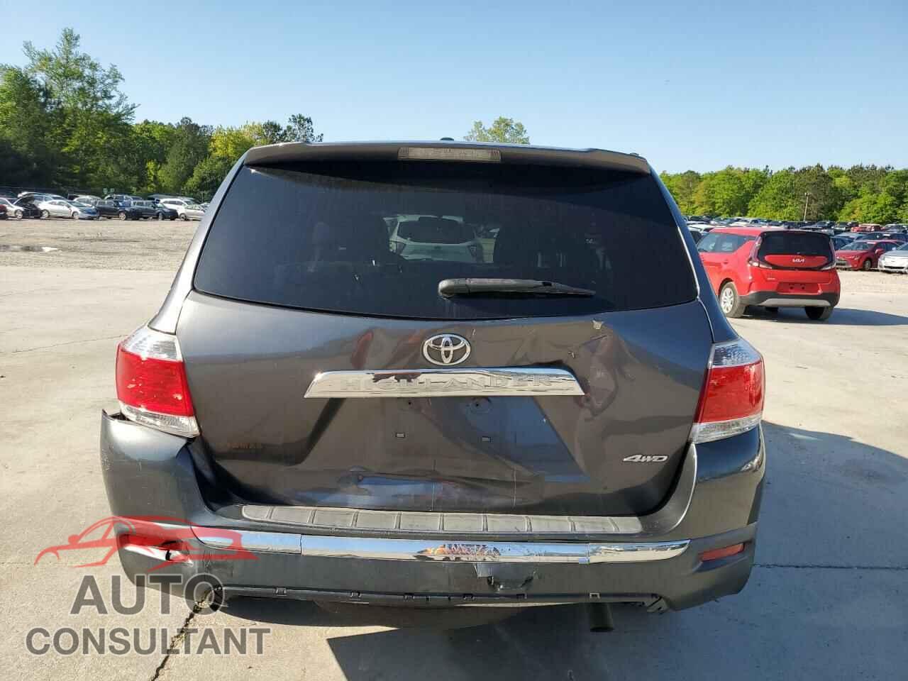 TOYOTA HIGHLANDER 2011 - 5TDBK3EH3BS068697