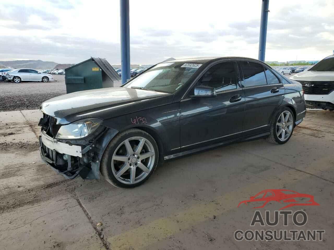 MERCEDES-BENZ C-CLASS 2014 - WDDGF4HB9EA957177