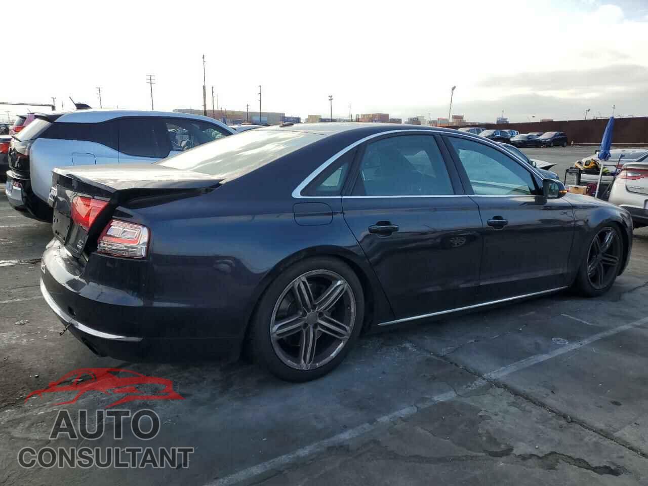 AUDI A8 2011 - WAUAVAFD3BN002141