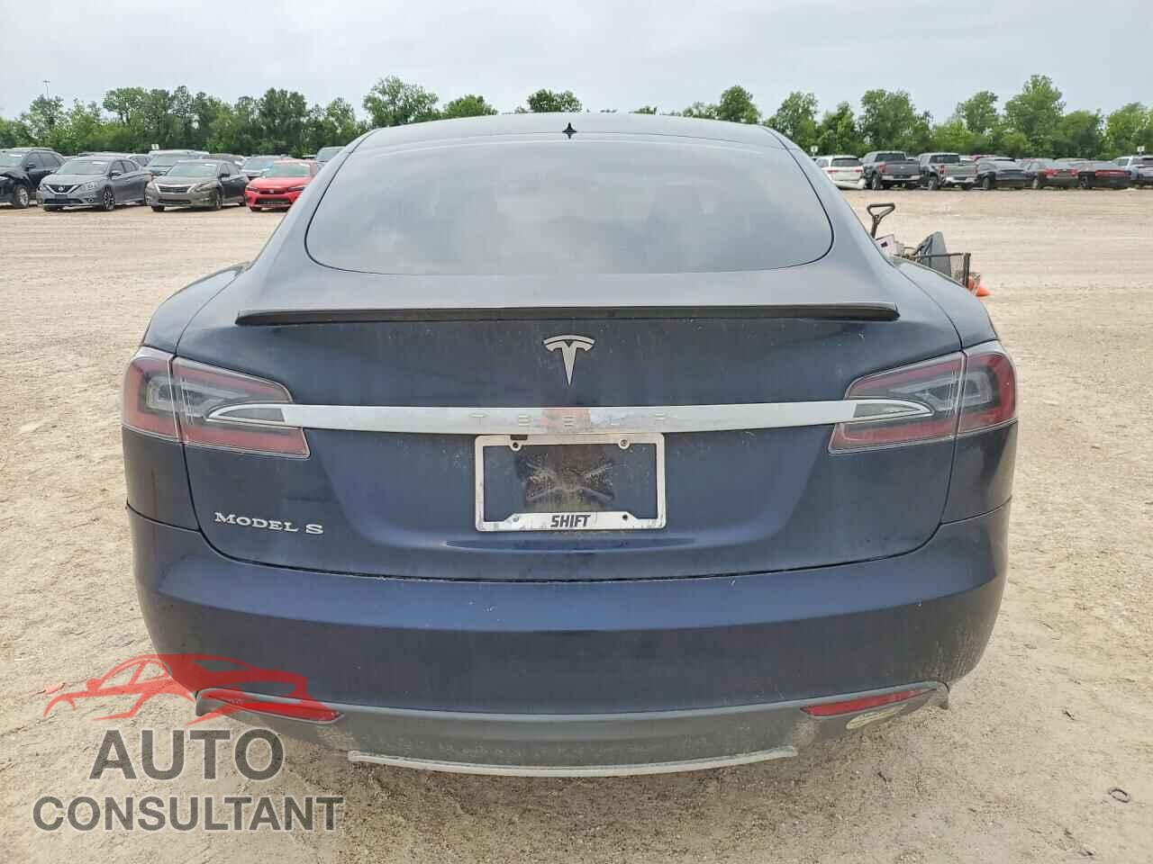 TESLA MODEL S 2013 - 5YJSA1CG2DFP04017