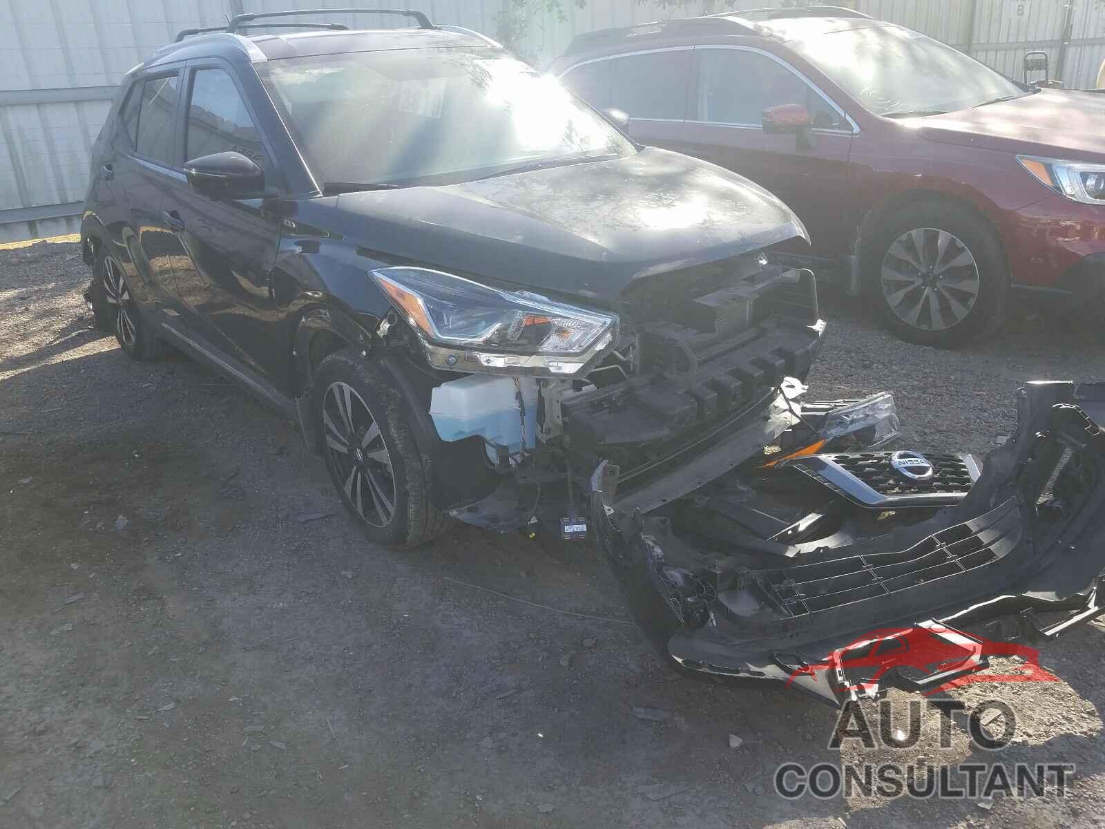 NISSAN KICKS 2018 - 3N1CP5CU7JL524533