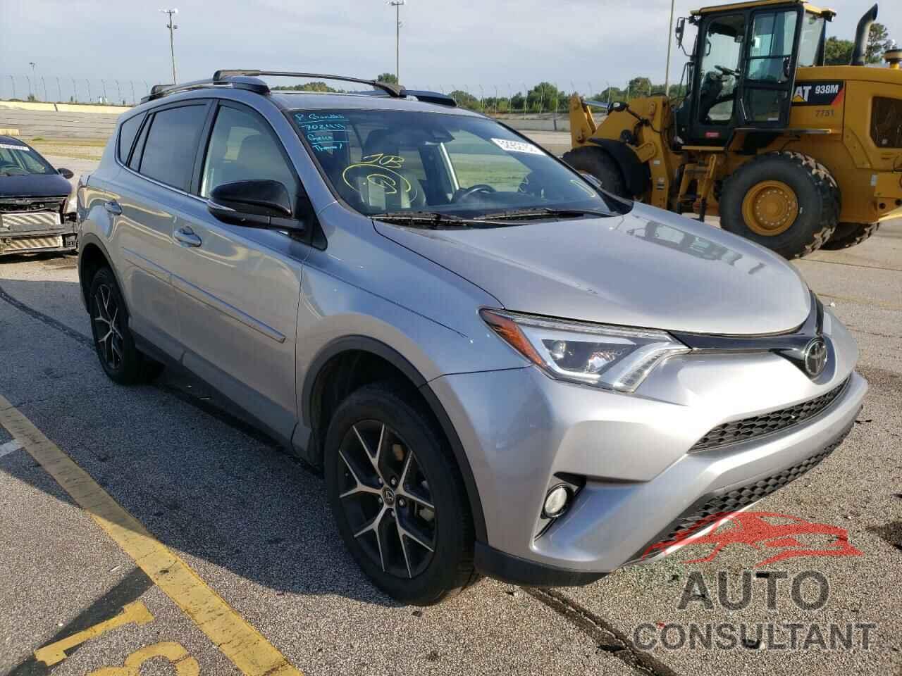 TOYOTA RAV4 2018 - JTMNFREVXJD127202