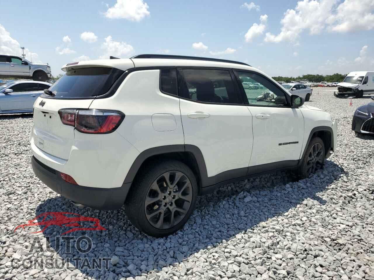 JEEP COMPASS 2021 - 3C4NJCEB4MT604075