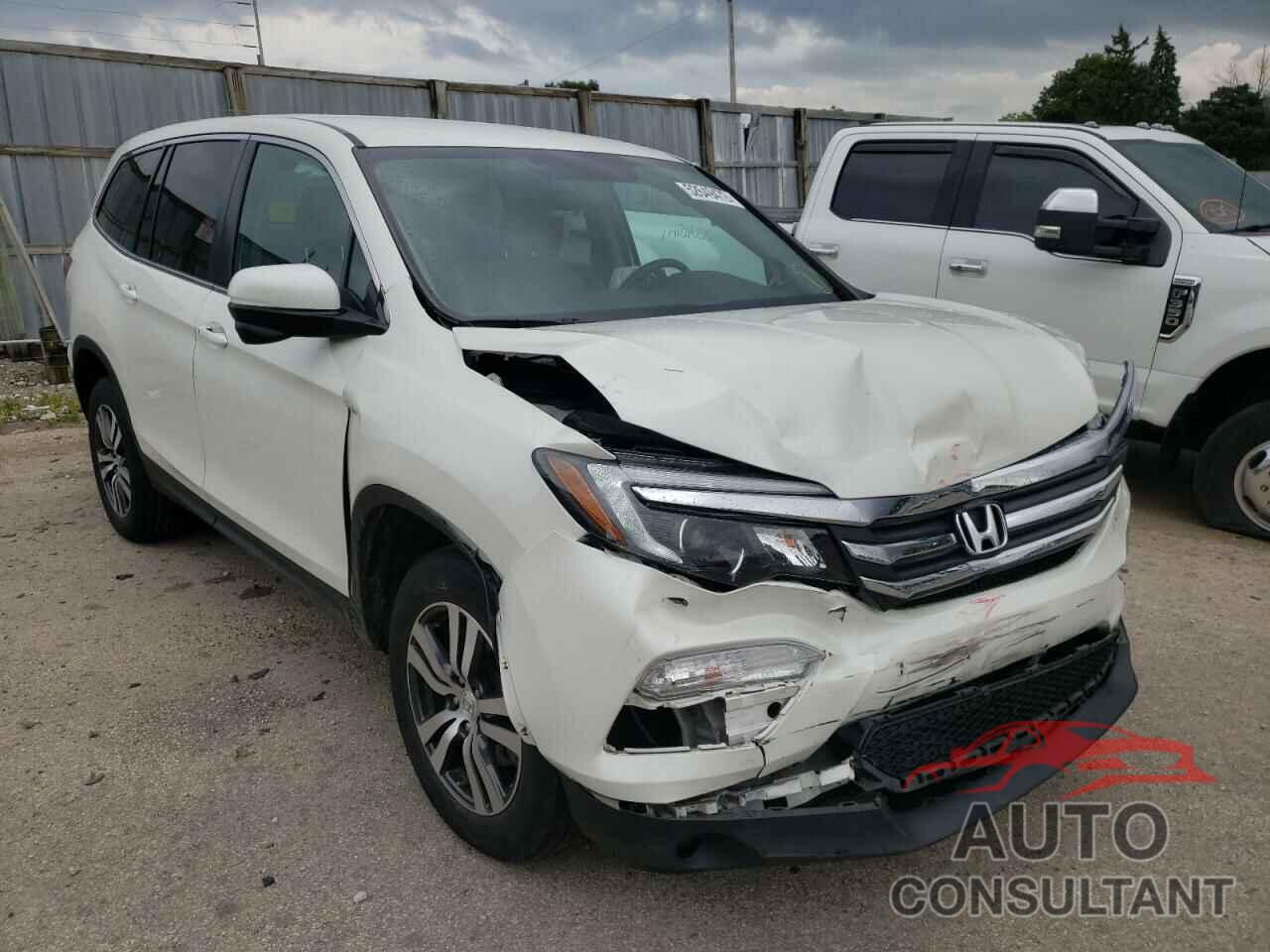 HONDA PILOT 2018 - 5FNYF6H32JB036584
