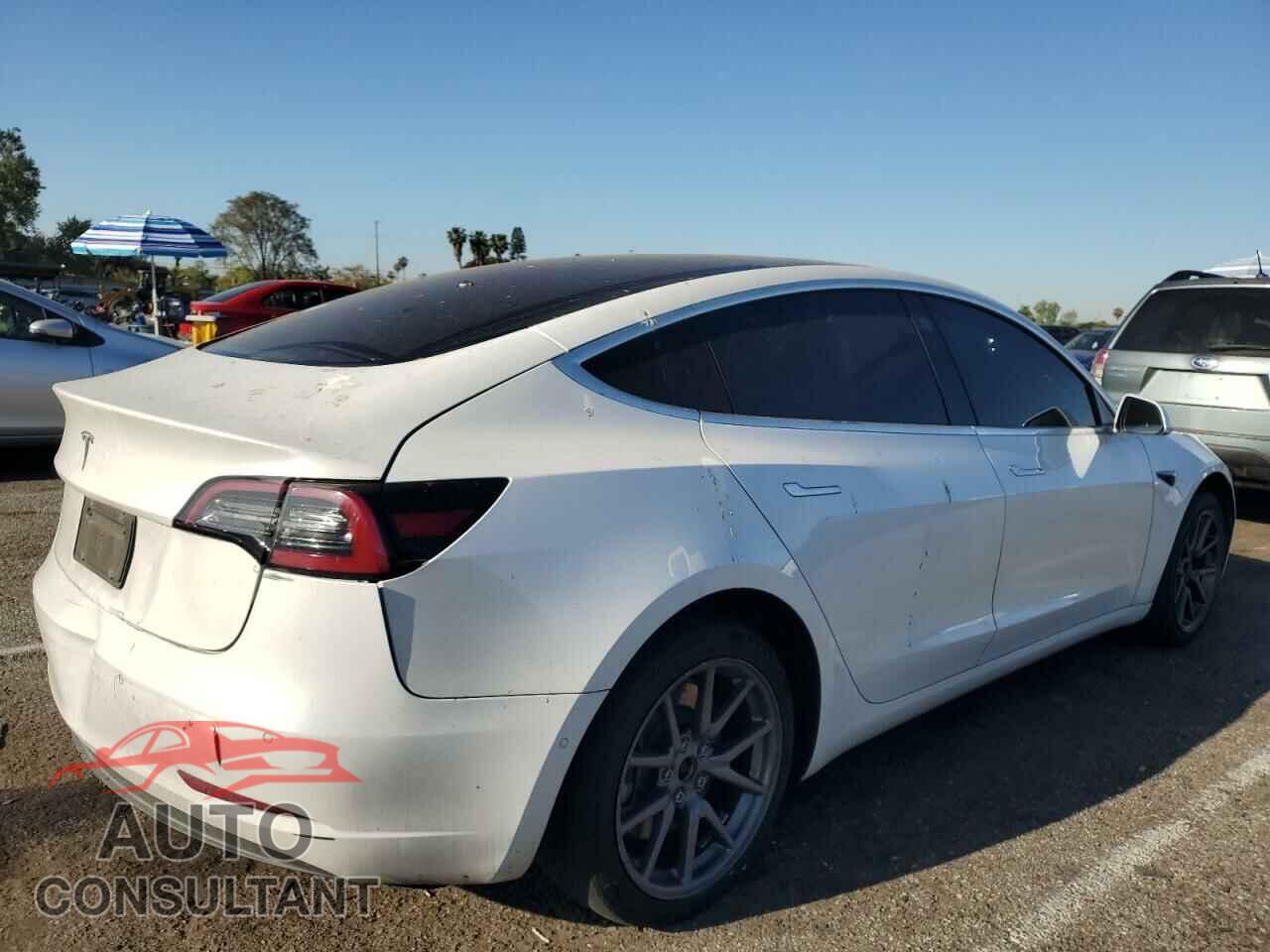 TESLA MODEL 3 2020 - 5YJ3E1EAXLF644911