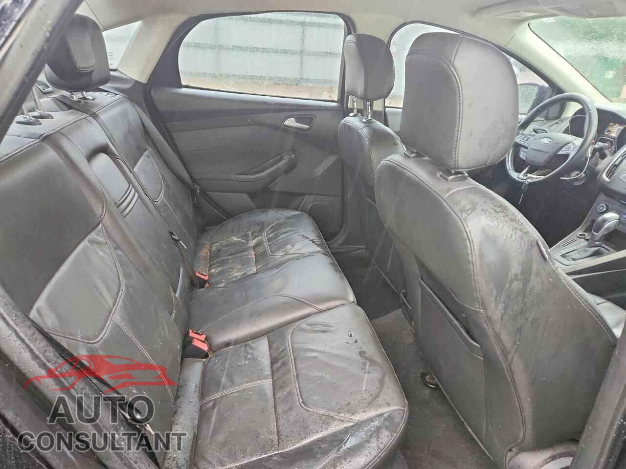FORD FOCUS 2016 - 1FADP3F26GL237002