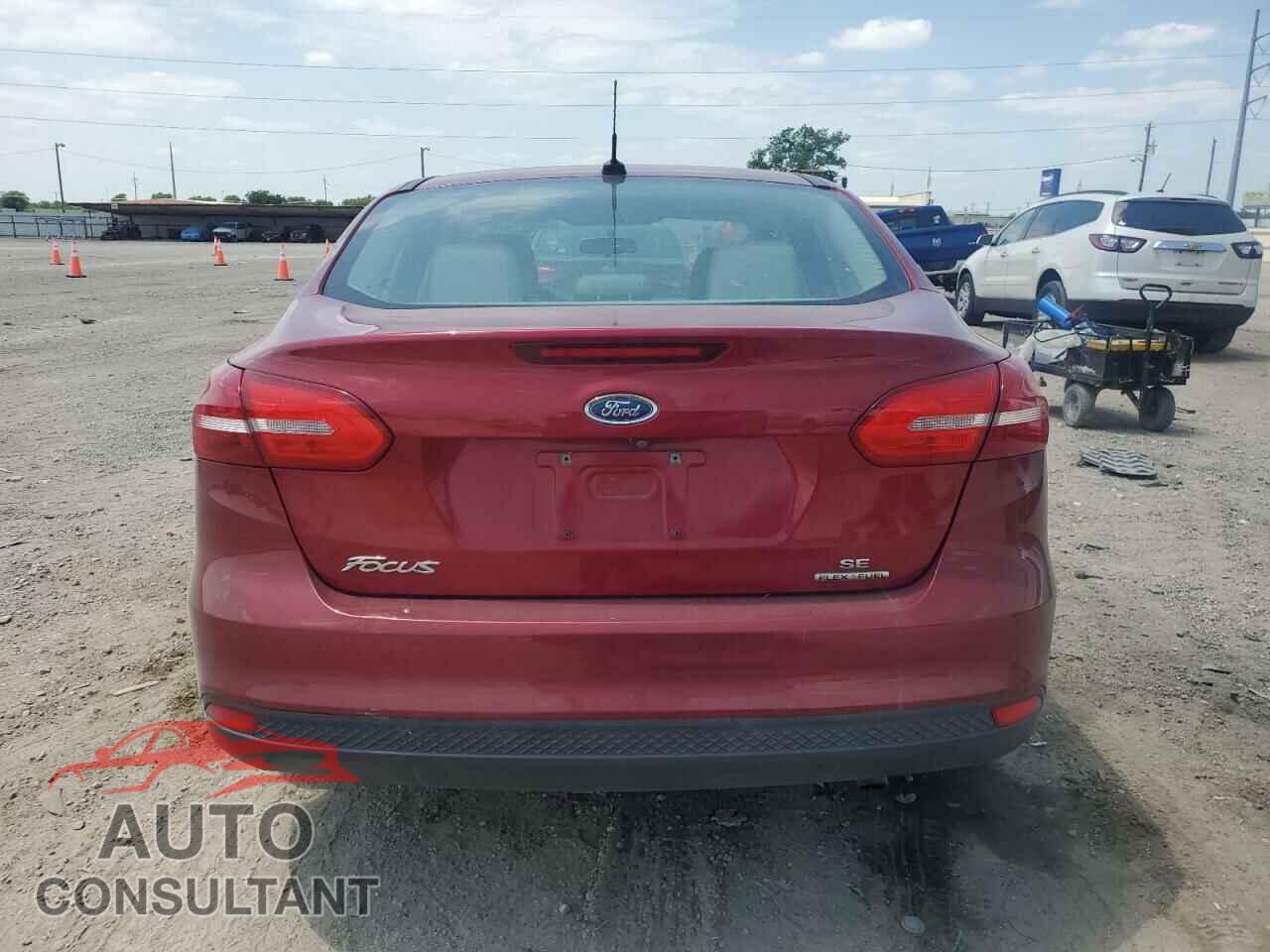 FORD FOCUS 2015 - 1FADP3F28FL261218