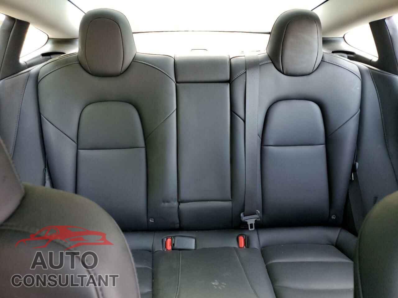 TESLA MODEL 3 2023 - 5YJ3E1EA9PF656845
