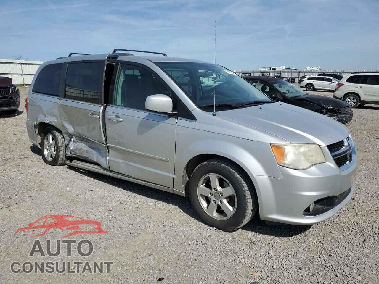 DODGE CARAVAN 2011 - 2D4RN5DGXBR765032