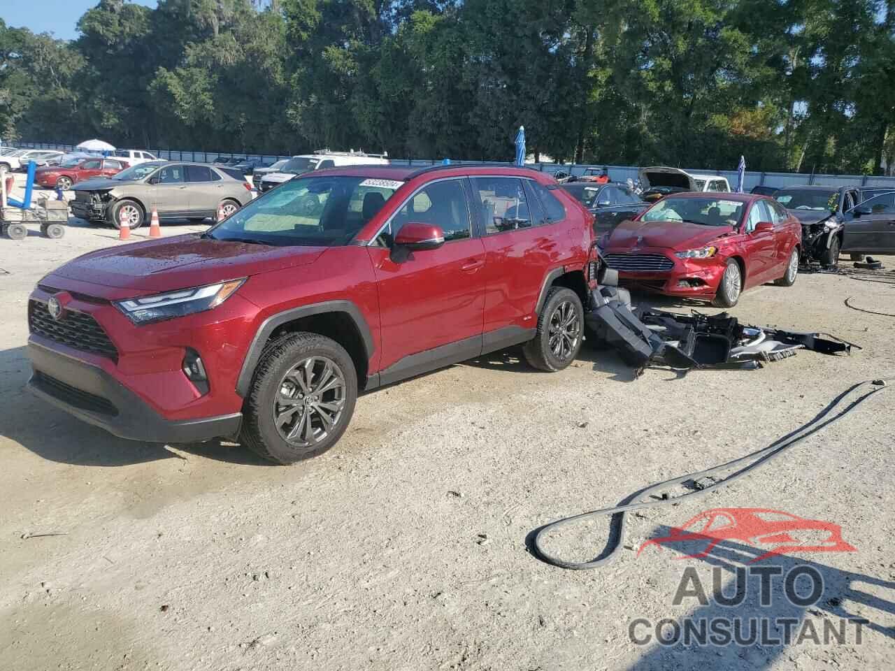 TOYOTA RAV4 2023 - JTMB6RFV5PD105179