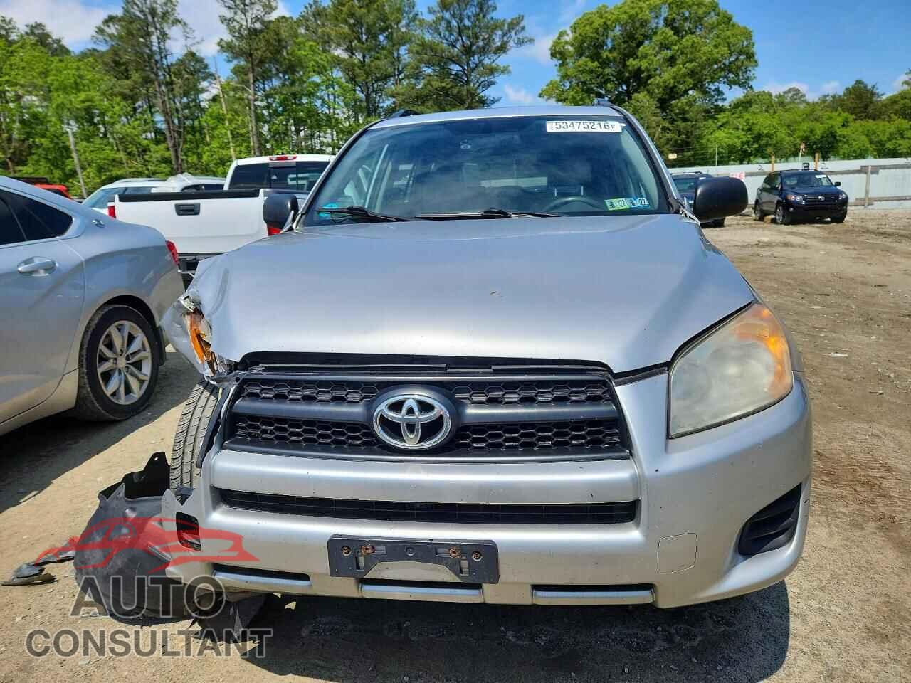 TOYOTA RAV4 2011 - 2T3BF4DV4BW111668