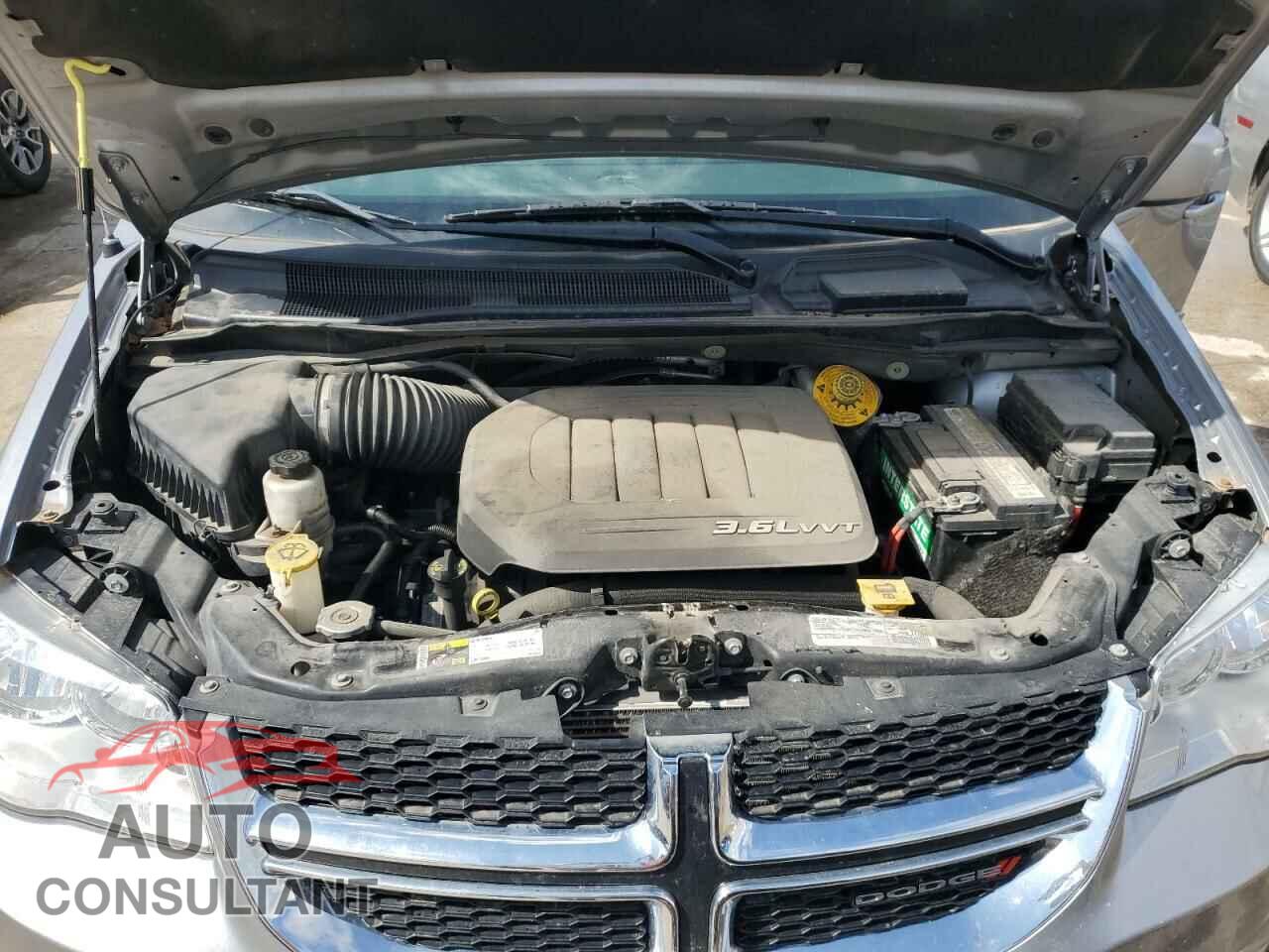 DODGE CARAVAN 2015 - 2C4RDGCG8FR744912