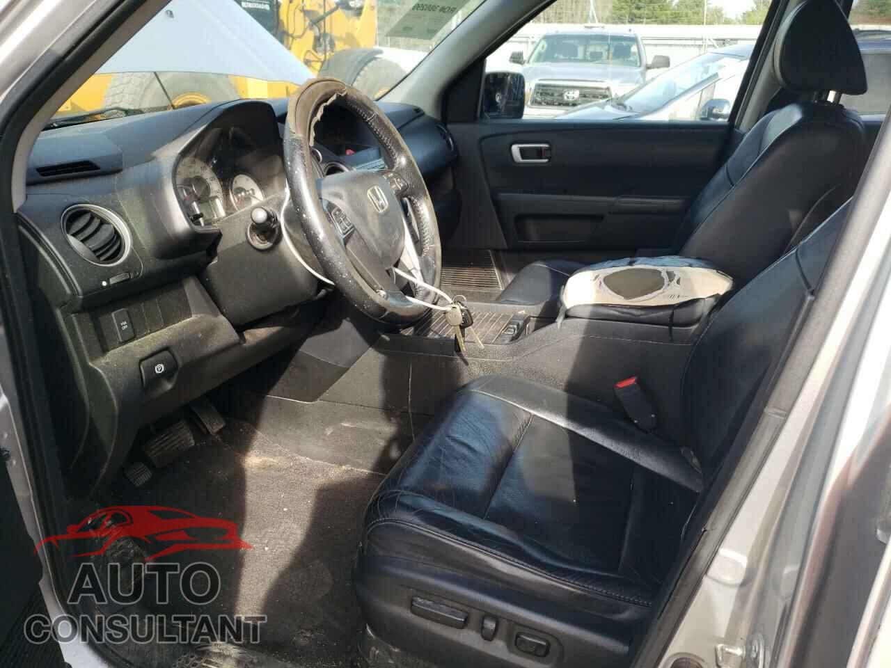 HONDA PILOT 2010 - 5FNYF4H60AB014288