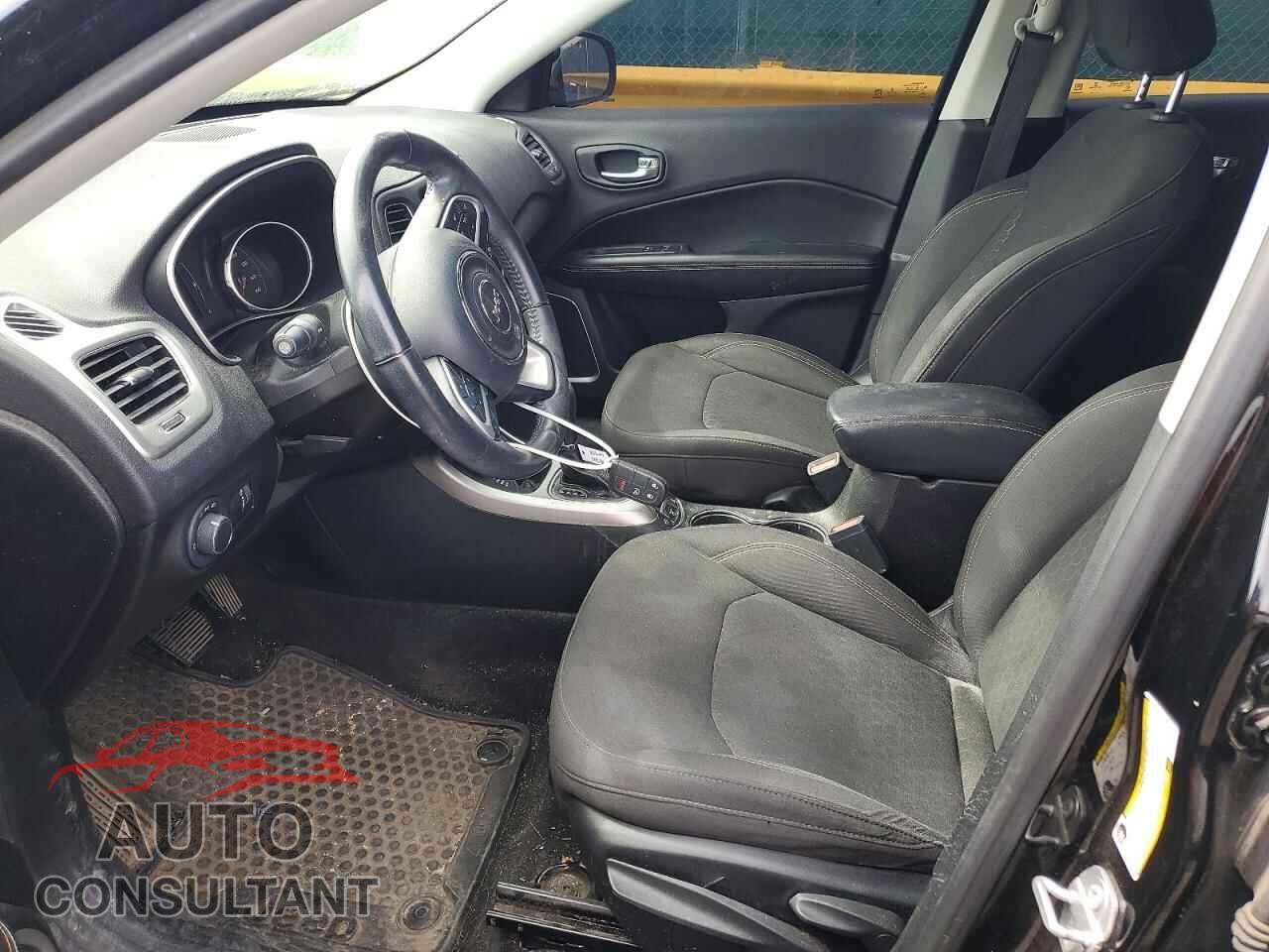 JEEP COMPASS 2018 - 3C4NJDAB9JT337524