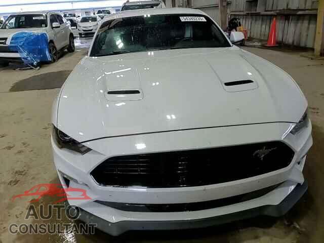 FORD MUSTANG 2020 - 1FA6P8CF5L5126582