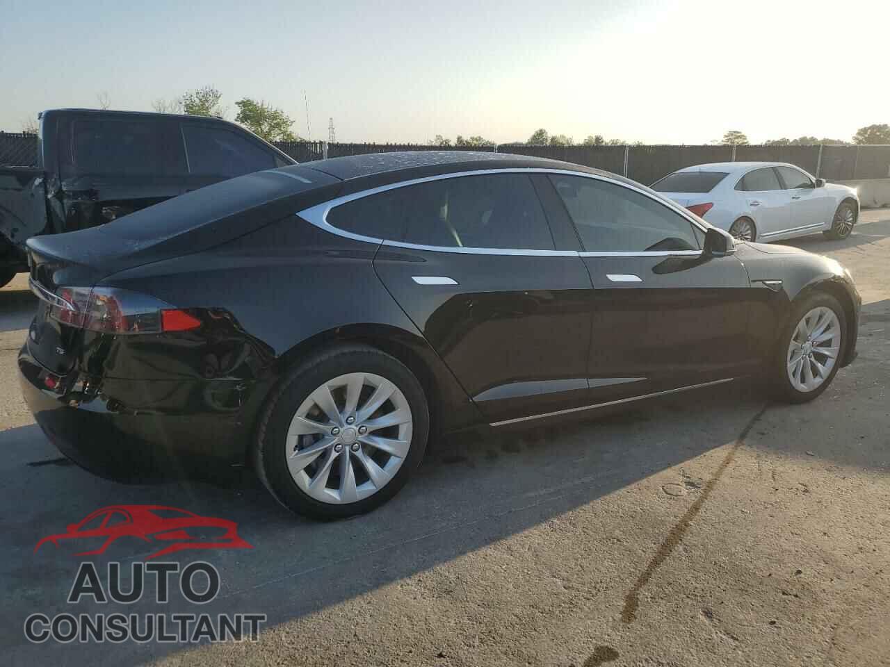 TESLA MODEL S 2016 - 5YJSA1E19GF156269