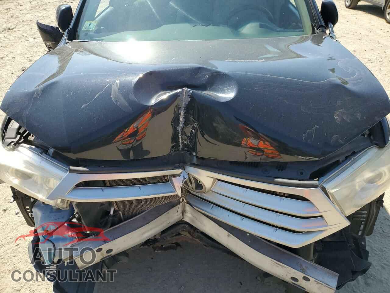 TOYOTA HIGHLANDER 2011 - 5TDBK3EH5BS068720