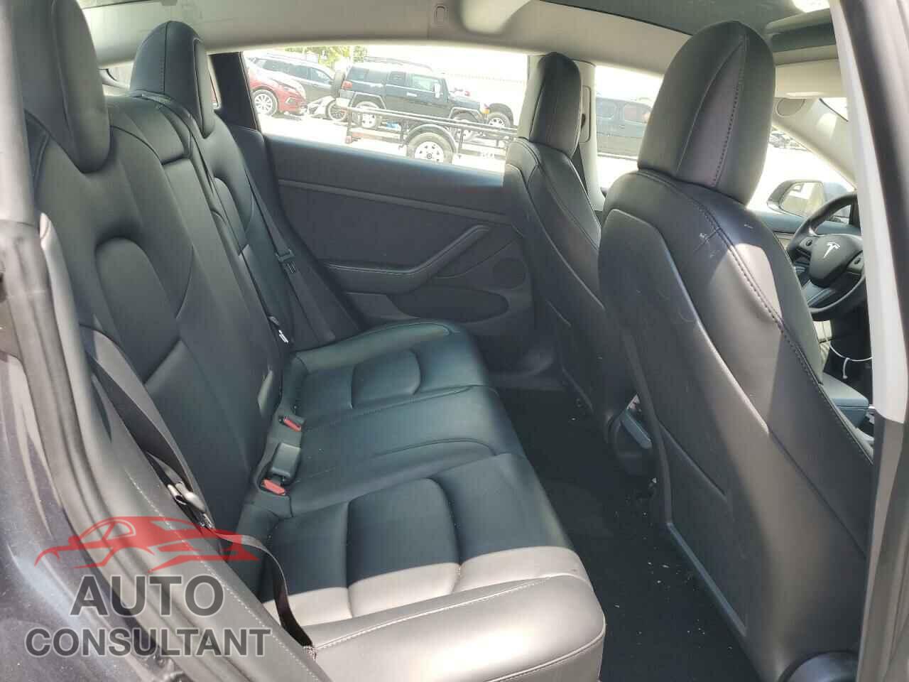 TESLA MODEL 3 2022 - 5YJ3E1EB4NF251806