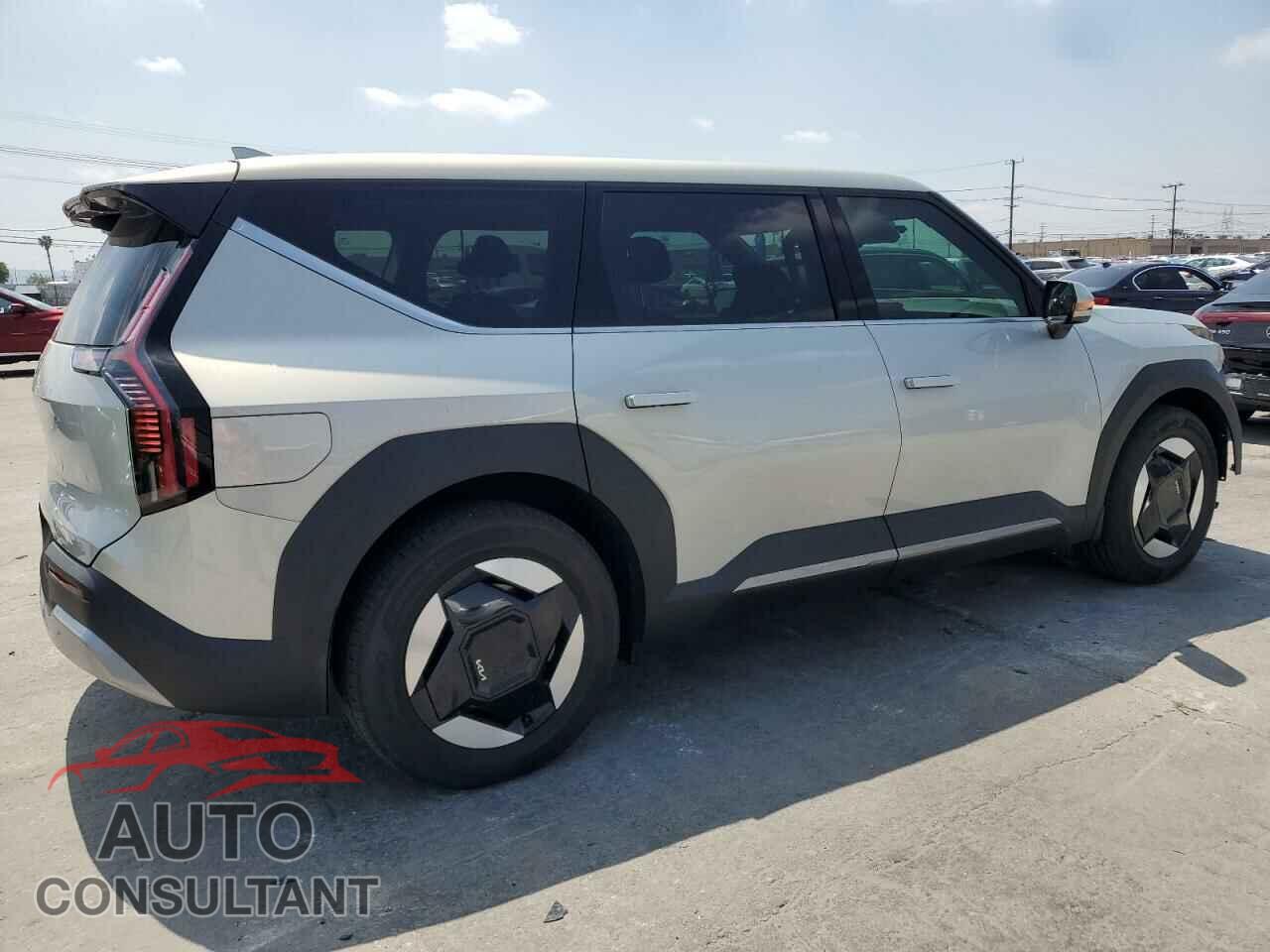 KIA EV9 LIGHT 2024 - KNDAB5S19R6028780