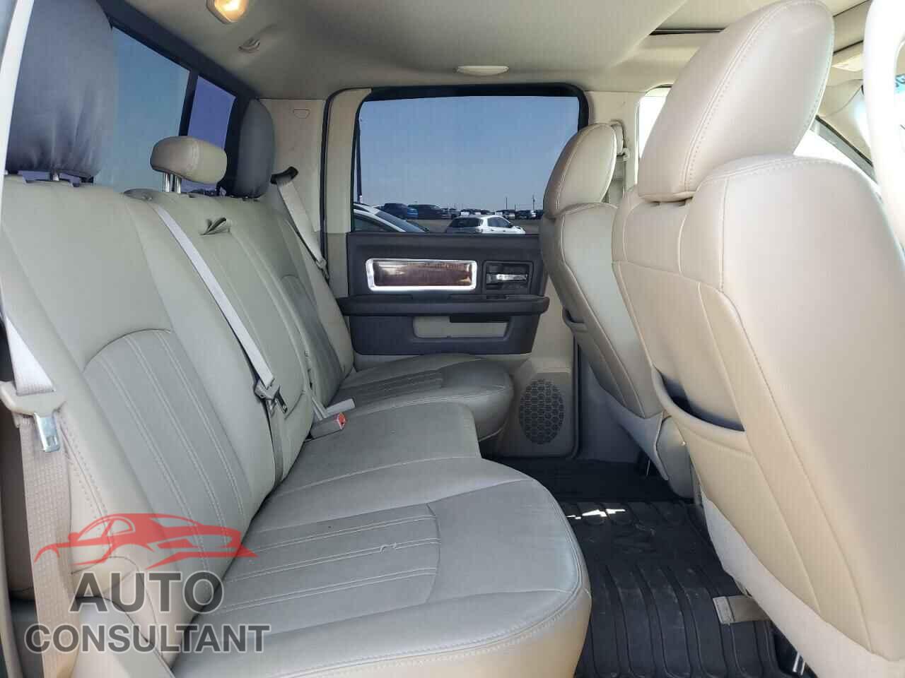 DODGE RAM 1500 2012 - 1C6RD7NT4CS197987