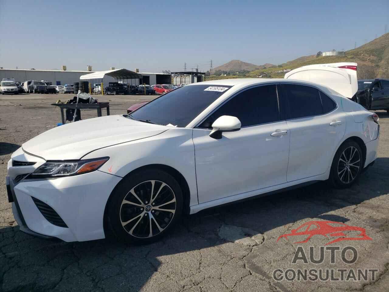 TOYOTA CAMRY 2018 - JTNB11HK4J3051630