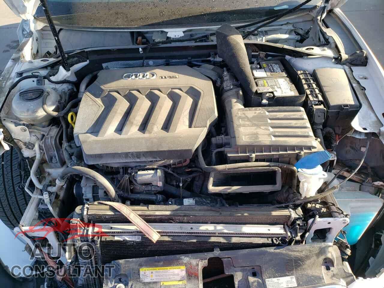 AUDI A3 2017 - WAUAUGFFXH1032339