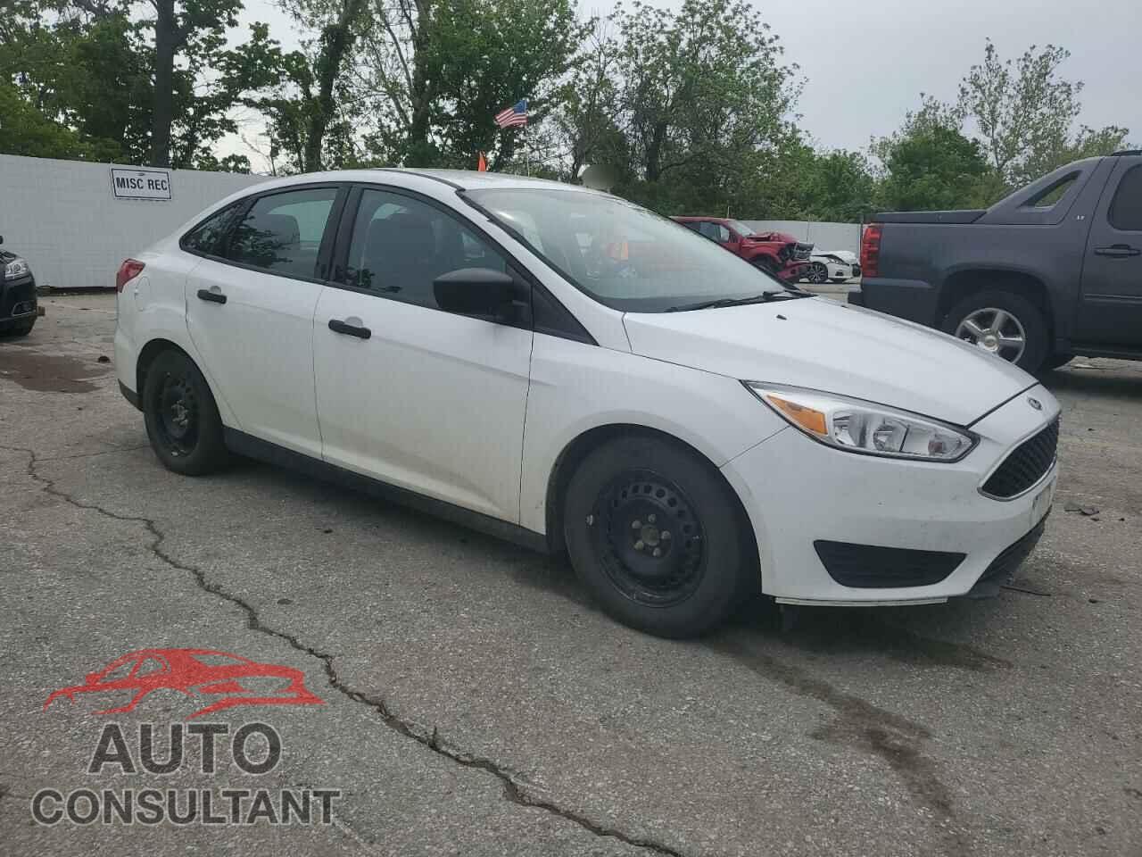 FORD FOCUS 2017 - 1FADP3E28HL270909