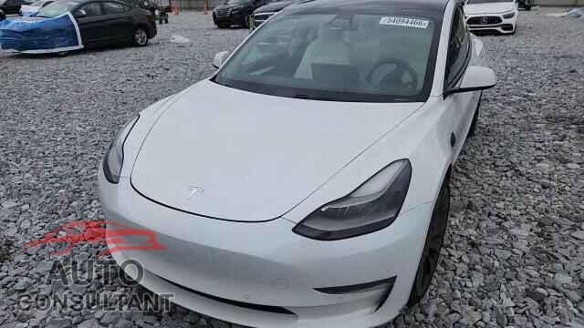 TESLA MODEL 3 2021 - 5YJ3E1EC2MF020233
