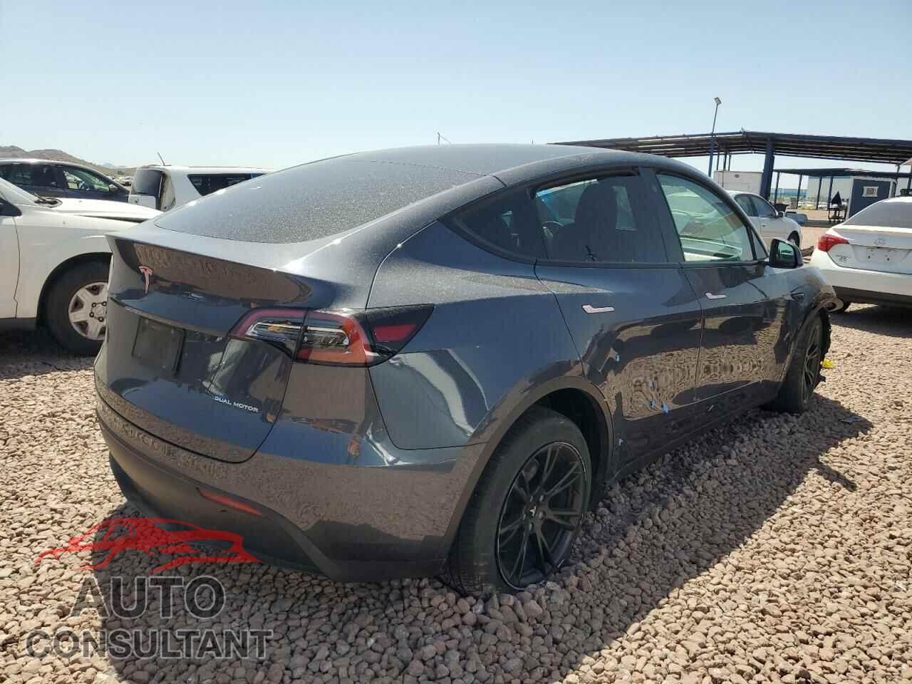 TESLA MODEL Y 2022 - 7SAYGDEE6NF425177
