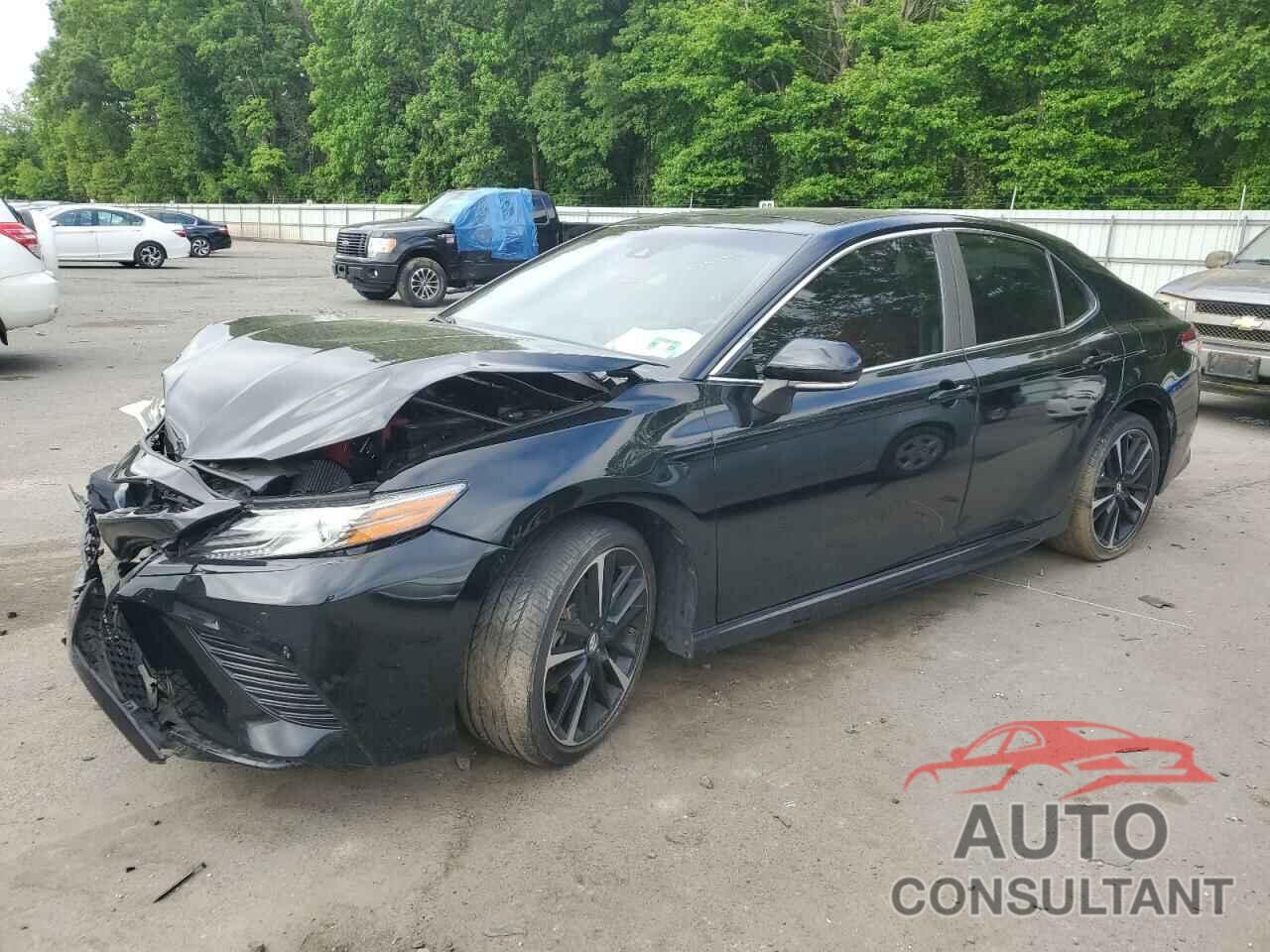 TOYOTA CAMRY 2018 - 4T1B61HK5JU070764